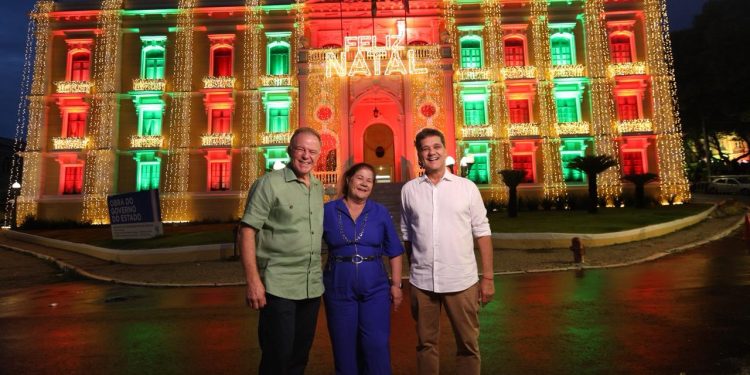 Espírito Santo: Governador inaugura ‘Natal nos Jardins do Palácio Anchieta’