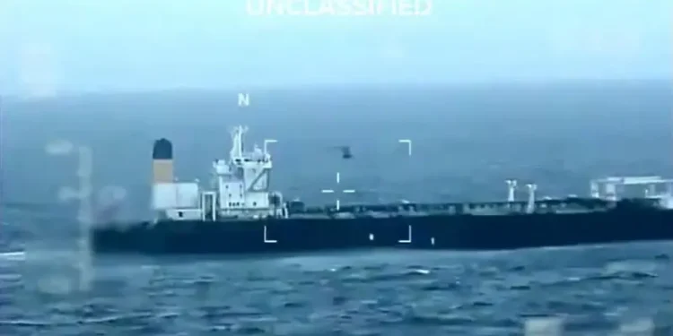 Venezuela: Mais navios retornam ao porto após novas interceptações dos EUA