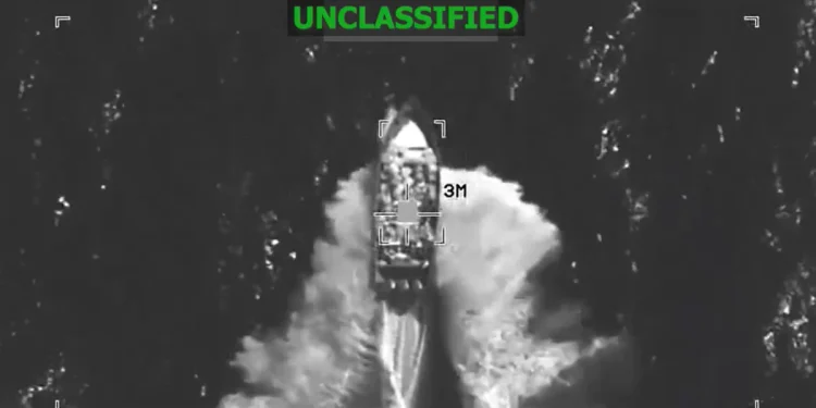 Pacífico Oriental: Militares dos EUA afirmam ter matado quatro homens em novo ataque a embarcação suspeita de tráfico de drogas