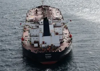 Bloqueio naval: Petroleiros sancionados continuam chegando à Venezuela