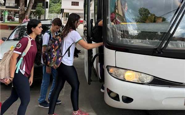 Alfredo Chaves: Inscrições para auxílio transporte técnico e universitário começam na segunda (2)