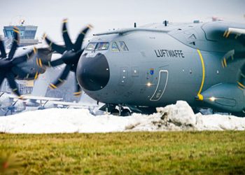 Mundo: Europeus enviam tropas para a Groenlândia enquanto Trump insiste em sua reivindicação