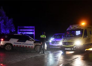 Espanha: Trem descarrila perto de Barcelona deixando um morto e quatro feridos