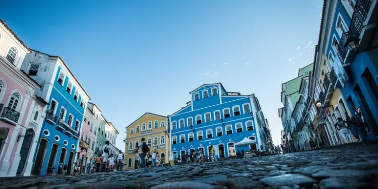 Afroturismo: Experiências de cultura e memória pelo Brasil