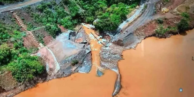Danos ambientais: Vale é multada por vazamentos em minas de Congonhas e Ouro Preto