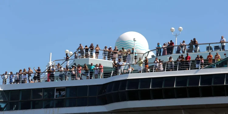 Turismo Náutico: Cruzeiros de Carnaval prometem movimentar 40 mil turistas pelo Brasil