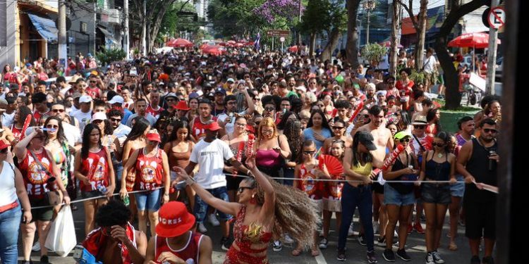 Turismo: Curtindo o Carnaval com segurança e alegria