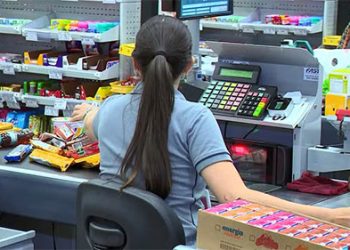 Agora é lei: ES é o único estado a fechar supermercados aos domingos