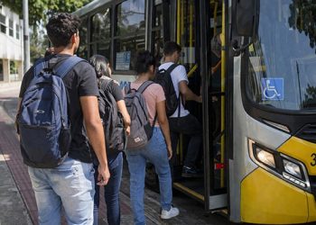 Itapemirim: Prefeitura reorganiza transporte escolar para estudantes do IFES Campus Piúma