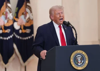 Guerra: Trump diz que reabertura de Ormuz acontecerá “de um jeito ou de outro”