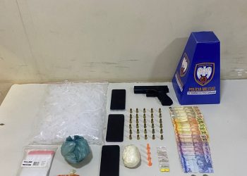 Guarapari: 10º BPM apreende entorpecentes, armas e recupera veículo