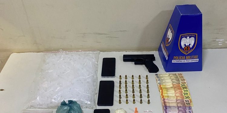 Guarapari: 10º BPM apreende entorpecentes, armas e recupera veículo