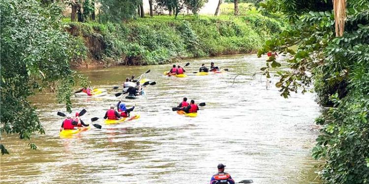 Alfredo Chaves: Descida ecológica de caiaque é destaque da Semana do Meio Ambiente