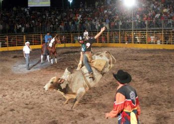 Alfredo Chaves: Festa do Clube do Cavalo vai agitar a cidade com shows, feira e rodeio