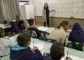 Educação: Senado aprova MP que estabelece piso de R$ 5.130 para professores