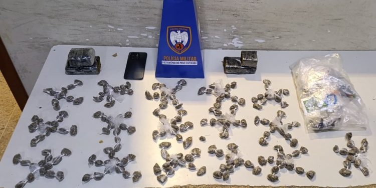 Guarapari: Polícia Militar recupera veículo, cumpre mandados e apreende grande quantidade de drogas