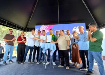 Anchieta: Inaugurada a pavimentação da estrada de Chapada do A