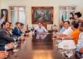 Estado: Governo amplia isenção de ICMS para veículos elétricos e híbridos e beneficia taxistas e motoristas de aplicativo