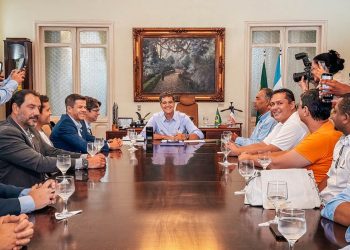 Estado: Governo amplia isenção de ICMS para veículos elétricos e híbridos e beneficia taxistas e motoristas de aplicativo