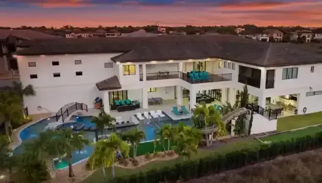 Copa do Mundo: Neymar Pai aluga casa temática avaliada em R$ 73 milhões